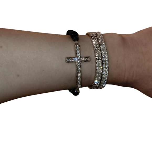 NWOT 3 Piece Stretch Bracelet Set, Silver Crystal Cross - Picture 5 of 8